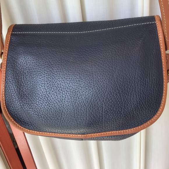 Vintage Dooney & Bourke Pebble Leather Bag Cross Body Purse All Weather Navy - Picture 3 of 12